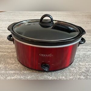 Crock-Pot Black and Red Slow Cooker